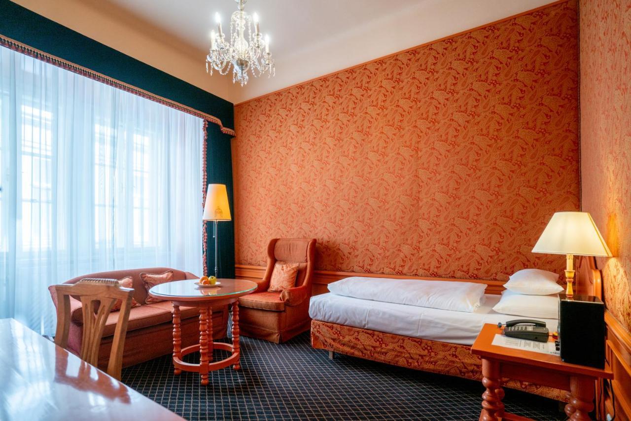 Hotel König Von Ungarn 4*