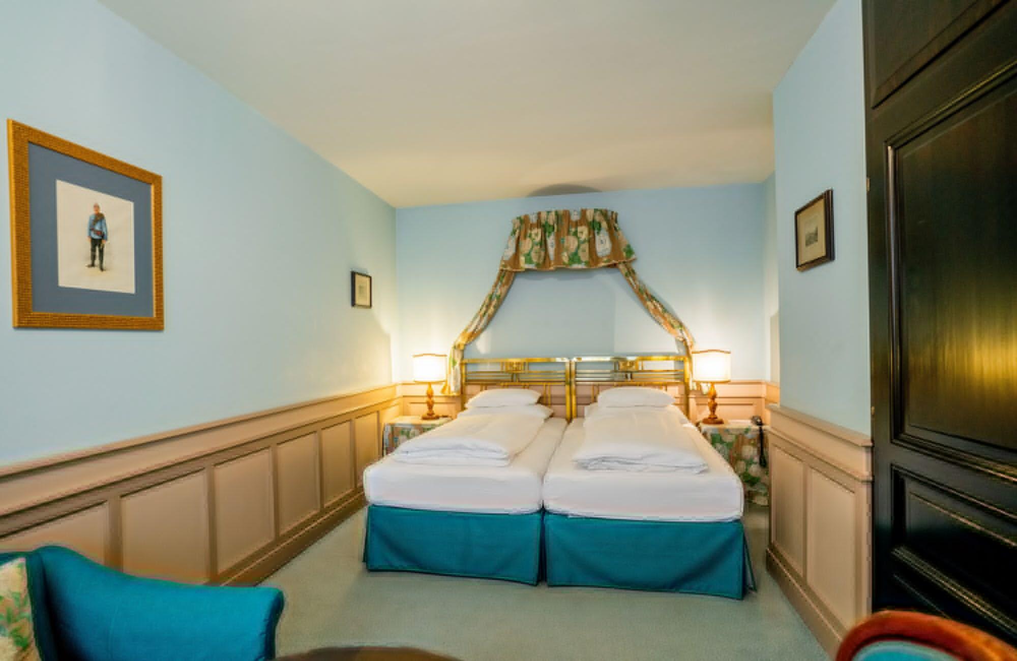 Hotel König Von Ungarn 4*